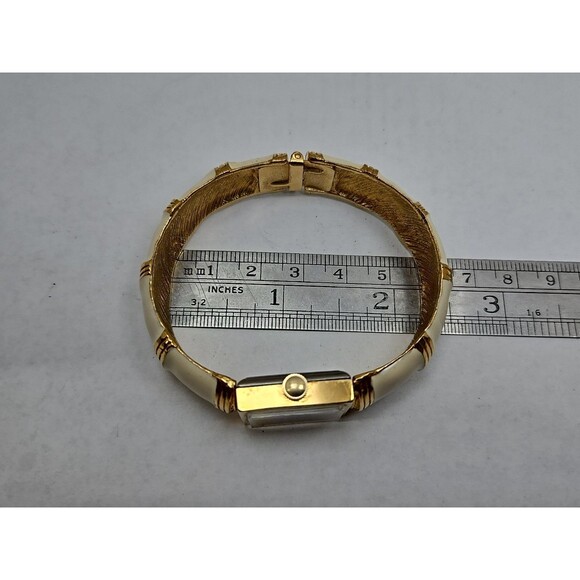 Vintage Lausanne Quartz Rectangle Gold Tone Bangle Cuff Watch New Battery Womens main image 7